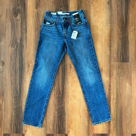 NWT Levis Middy Straight Jeans - Picture 9 of 12